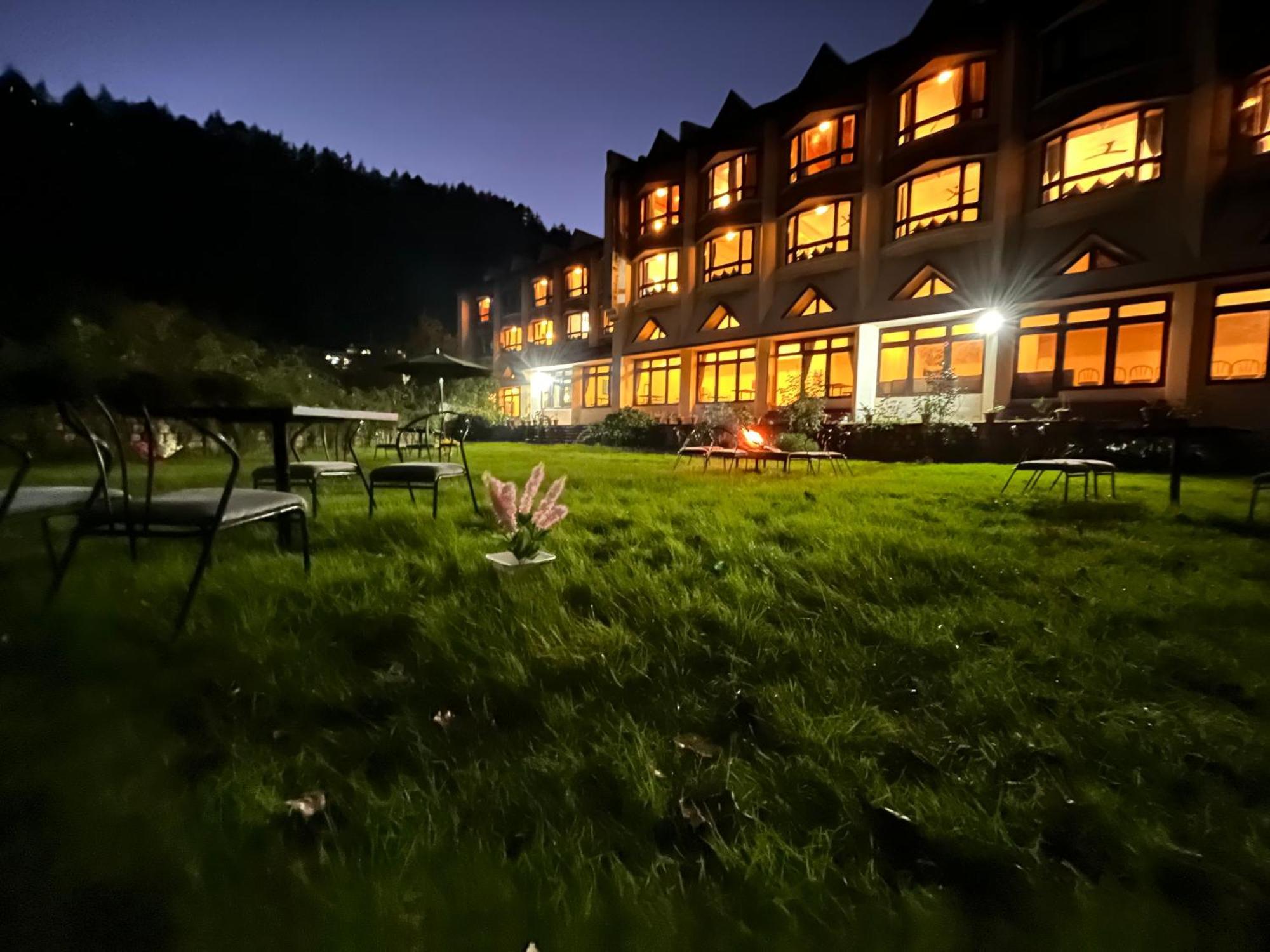 Ramayan Resort, In City Centre Manali By Ramanand Sagar Kültér fotó